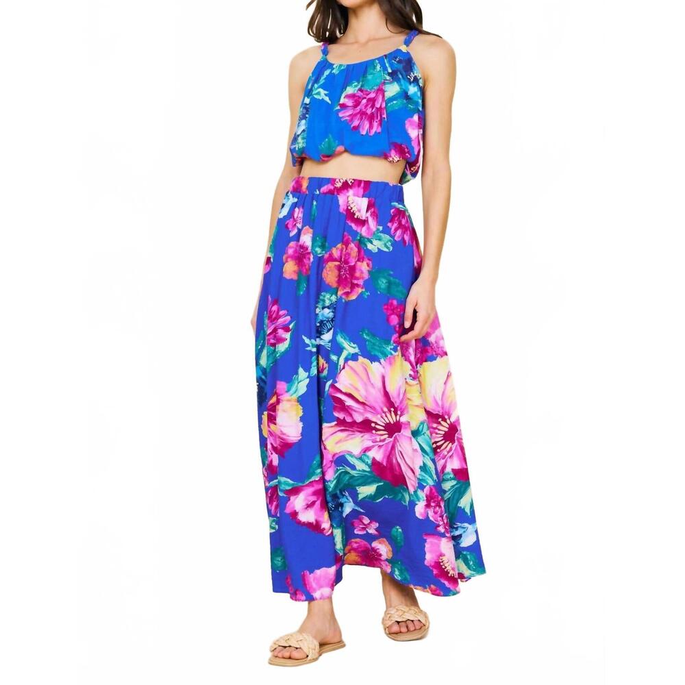 NEW SKIES ARE BLUE floral maxi skirt in blue